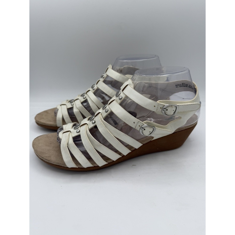 Yuu BERICA Gladiator Women's Style Wedge White  Adjustable Sandals Size 8.5M